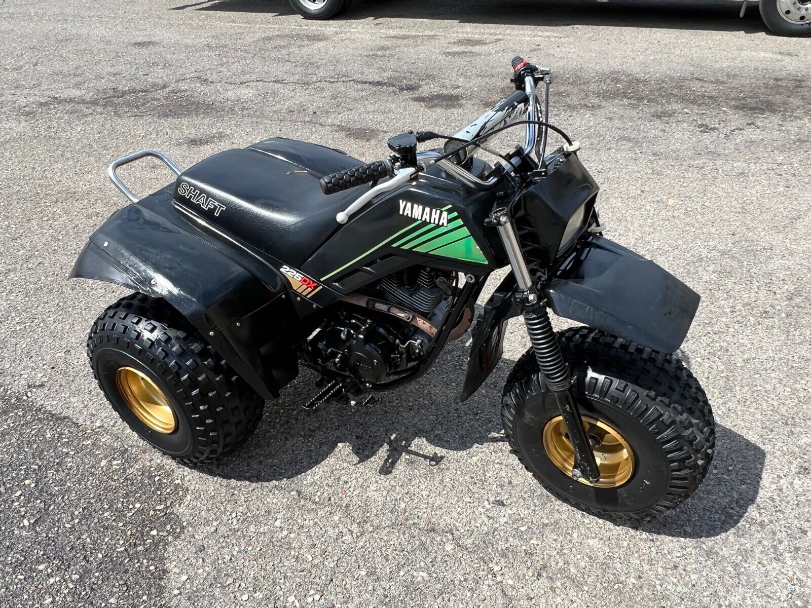 Yamaha 225dx on sale 3 wheeler