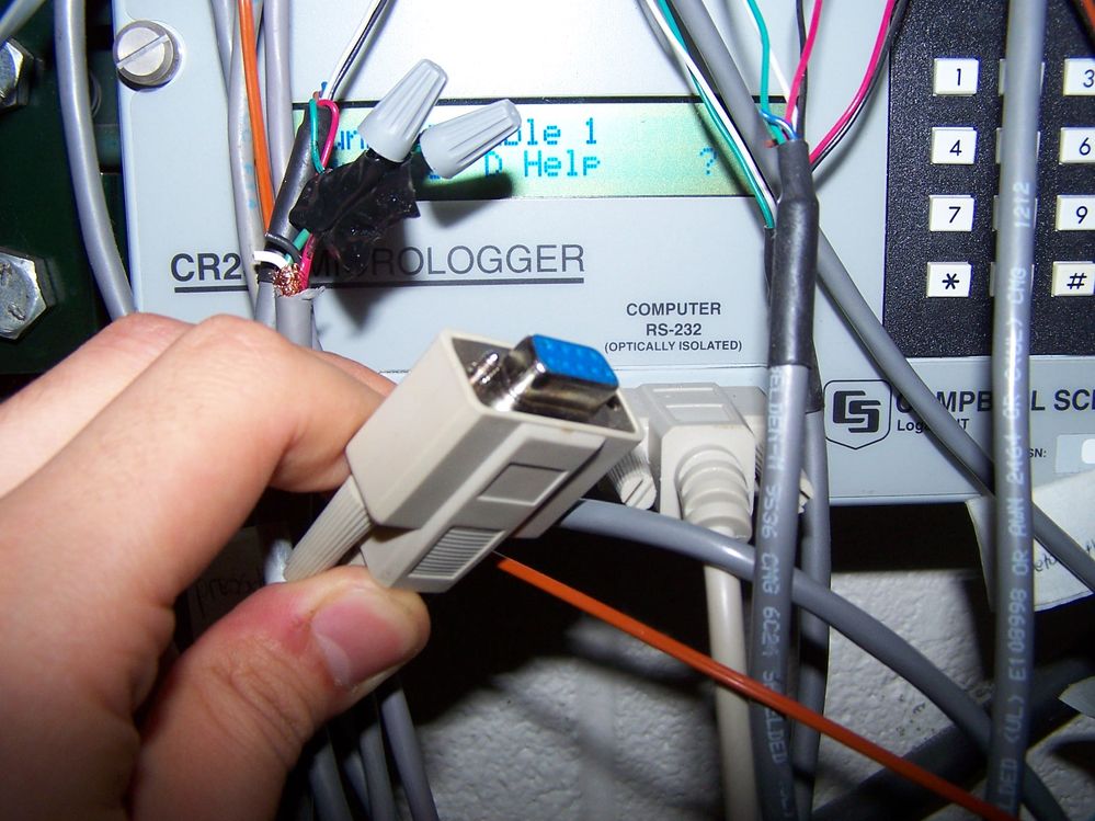 9-pin cable.JPG